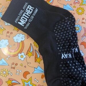 Cool Moms Club, Pilates Grip Socks